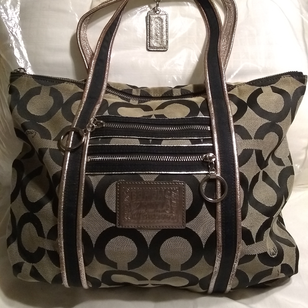 Coach Handbag Coach Handbag